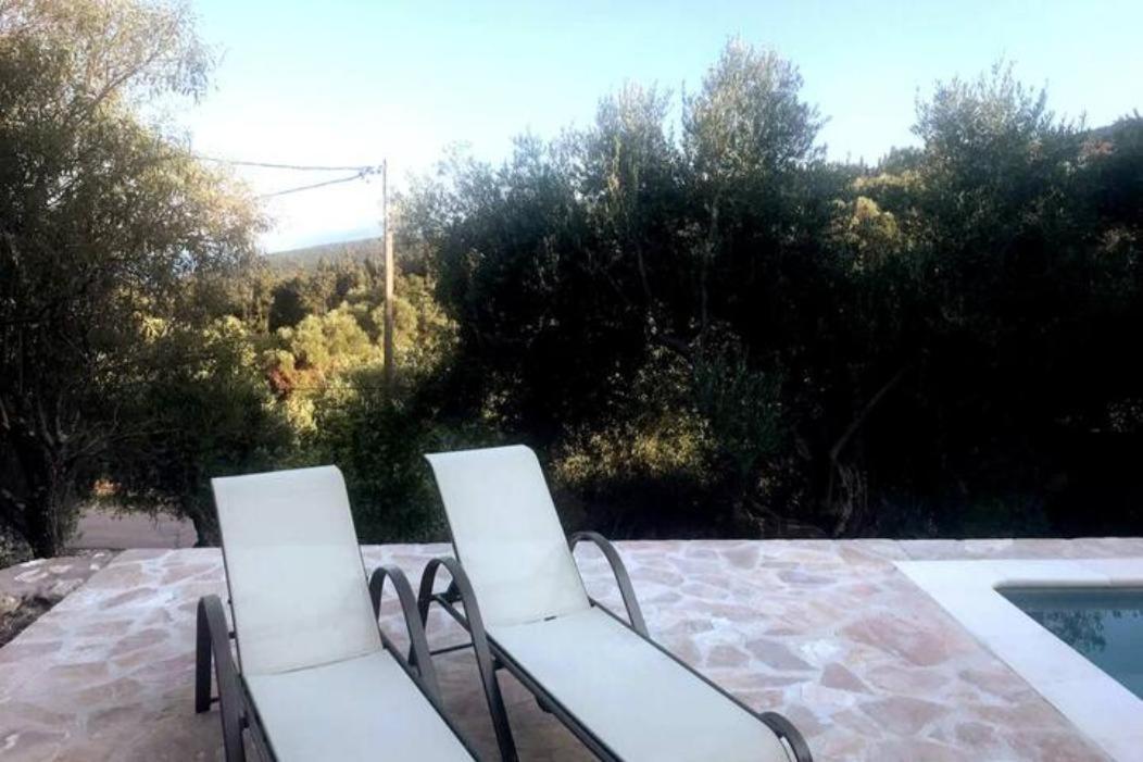 Mathilda'S House Villa Tselendata Exterior photo